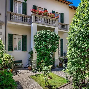 https://a-casa-di-lilli.it-tuscanyhotel.com